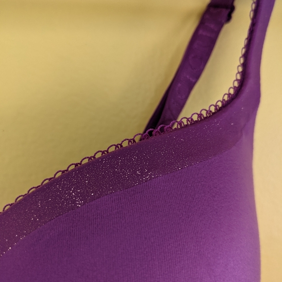 Purple Racer Victoria's Secret Bra with sparkle straps - Picture 11 of 11